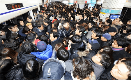 Public Transportation in Seoul: Subway Commuters